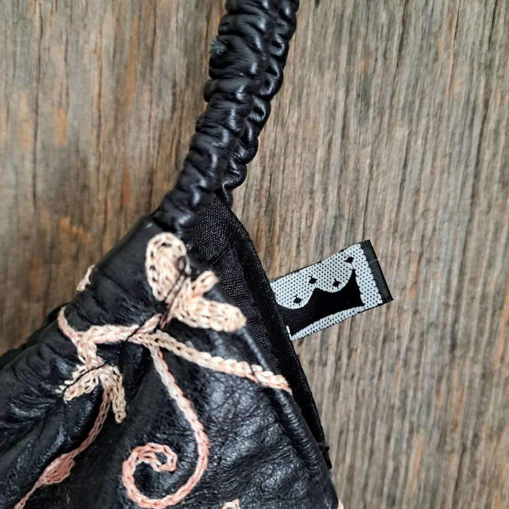 Whimsigoth Cottage Folk Art Embroidered Circle Handle Leather Fringe Bag S Leal